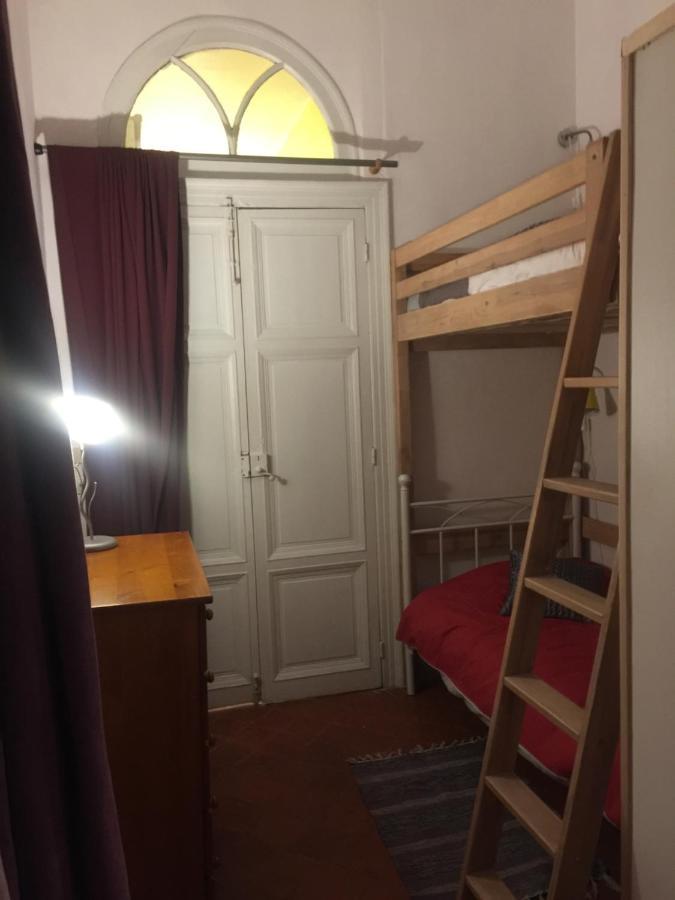 Agreable, Touche Exotique Lägenhet Carcassonne Exteriör bild